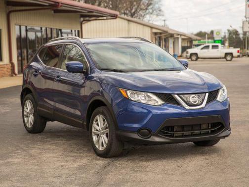 2018 Nissan Rogue Sport SV