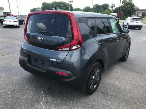 Gravity Gray 2021 Kia Soul EX