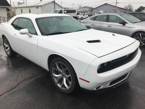 2015 Dodge Challenger SXT Plus