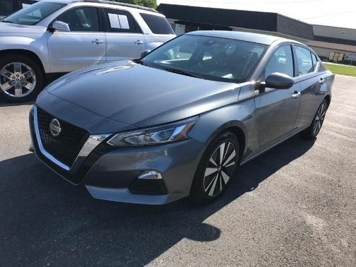 Gun Metallic 2021 Nissan Altima 2.5 SV