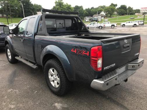 Metallic Blue 2013 Nissan Frontier SV