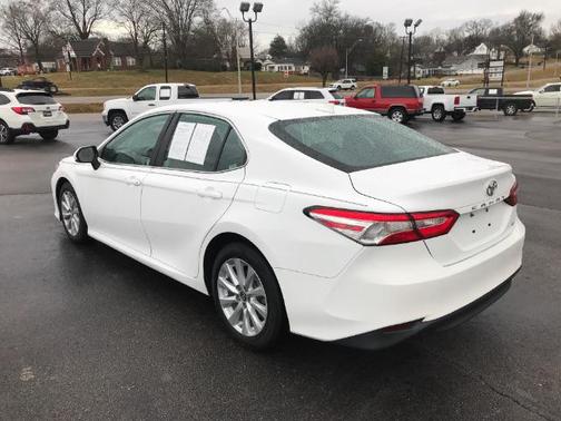2019 Toyota Camry LE