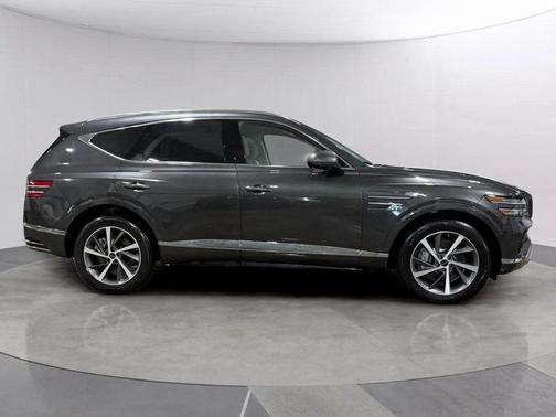 2025 Genesis GV80 2.5T