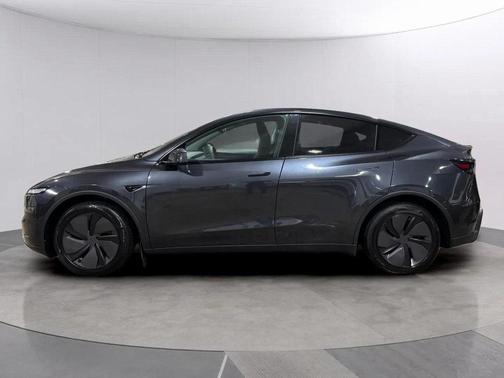2026 Tesla Model Y Long Range