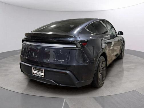 2026 Tesla Model Y Long Range