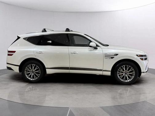 2025 Genesis GV80 2.5T