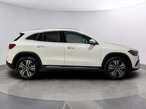 2025 Mercedes-Benz GLA 250 4MATIC
