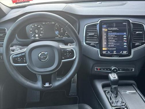 2019 Volvo XC90 T6 R-Design