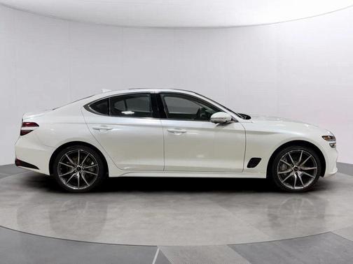 2026 Genesis G70 2.5T AWD Prestige