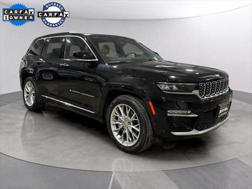 2023 Jeep Grand Cherokee Summit