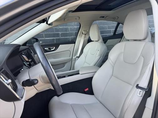 2019 Volvo S60 T5