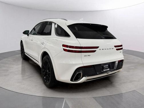 2022 Genesis GV70 2.5T AWD