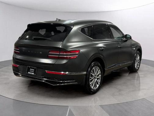 2025 Genesis GV80 2.5T