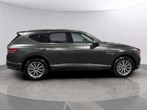 2025 Genesis GV80 2.5T