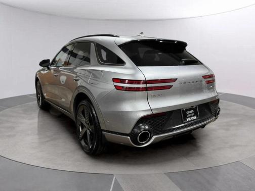 2024 Genesis GV70 3.5T AWD Sport