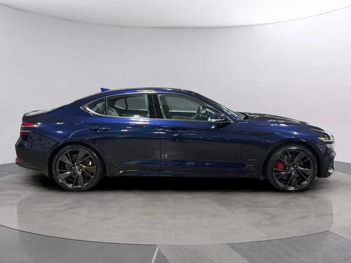 2023 Genesis G70 3.3T AWD