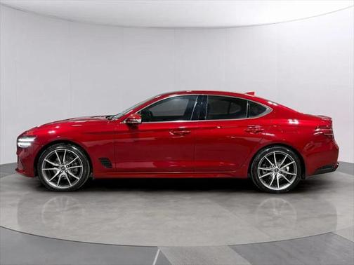 2022 Genesis G70 2.0T AWD