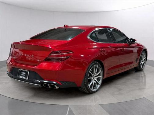 2022 Genesis G70 2.0T AWD