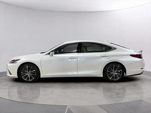 2023 Lexus ES 350 Base