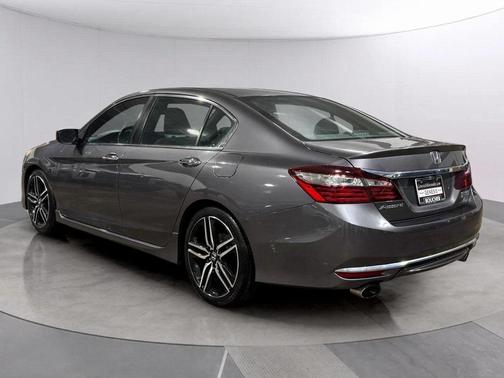 2017 Honda Accord Sport SE