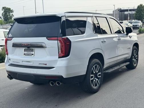 2023 GMC Yukon 4WD AT4