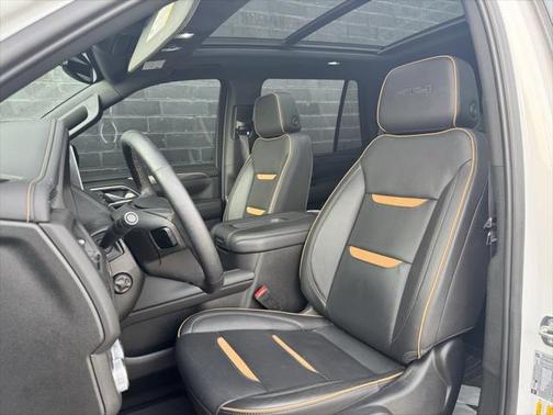 2023 GMC Yukon 4WD AT4
