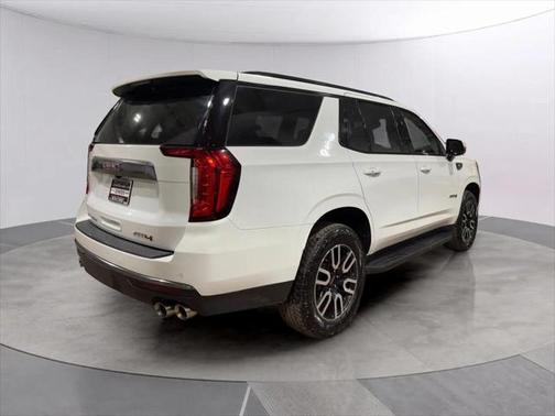 2023 GMC Yukon 4WD AT4