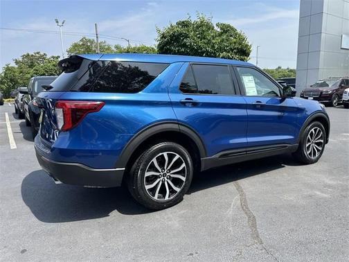 2022 Ford Explorer ST-Line