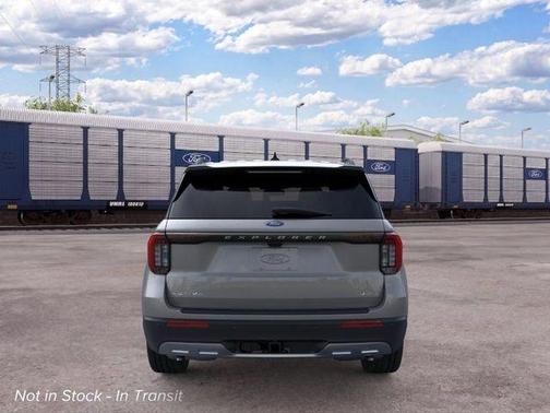 Carbonized Gray Metallic 2026 Ford Explorer Active