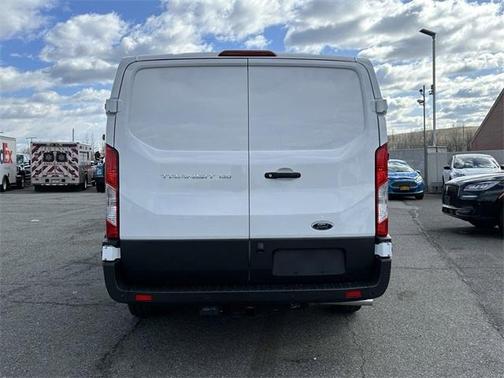 2024 Ford Transit-150 BASE