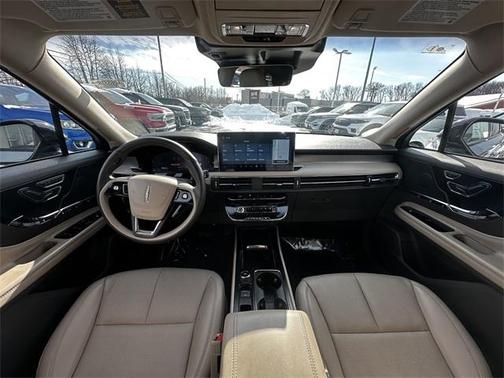 2024 Lincoln Corsair Premiere