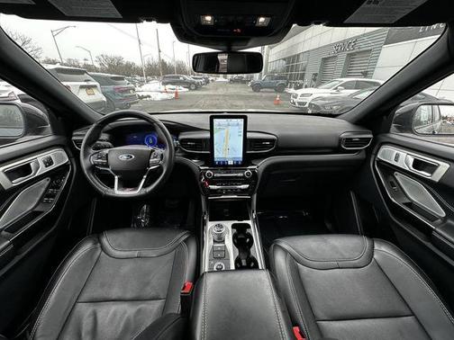2023 Ford Explorer ST