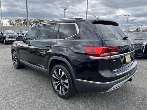2019 Volkswagen Atlas 3.6L SEL Premium