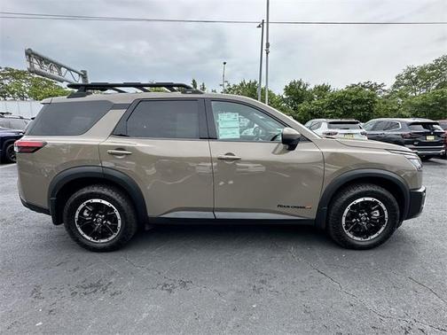 2024 Nissan Pathfinder Rock Creek