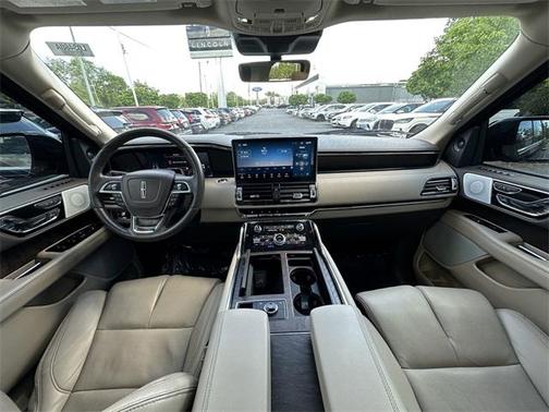 2022 Lincoln Navigator Reserve