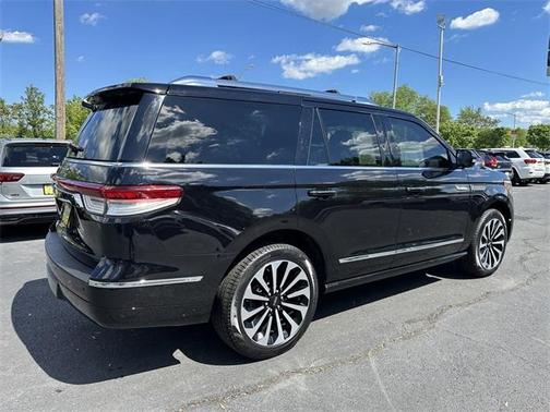 2022 Lincoln Navigator Reserve