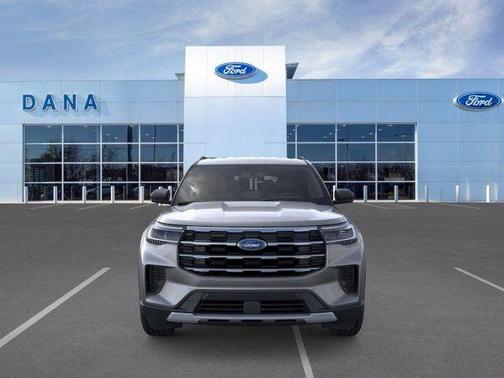 Carbonized Gray Metallic 2026 Ford Explorer Active