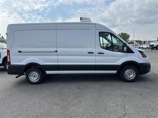 2025 Ford Transit-350 148 WB Medium Roof Cargo