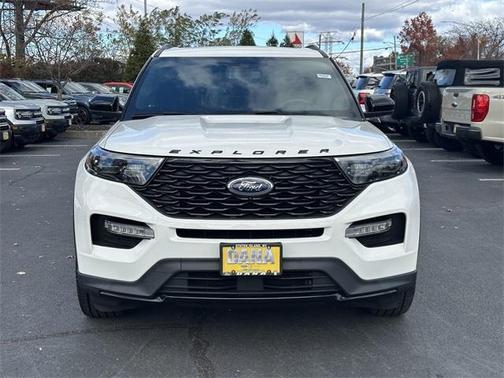 2022 Ford Explorer ST-Line