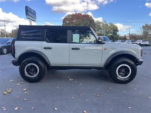 2021 Ford Bronco Badlands