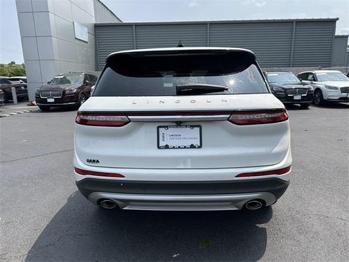 2022 Lincoln Corsair Standard