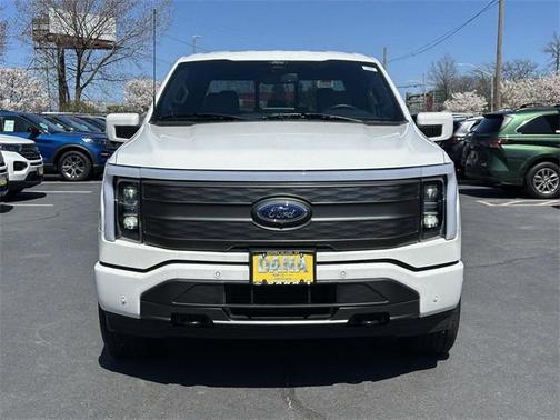 2022 Ford F-150 Lightning LARIAT