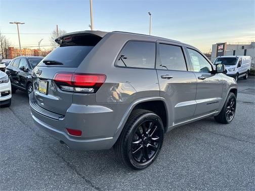 2020 Jeep Grand Cherokee Altitude
