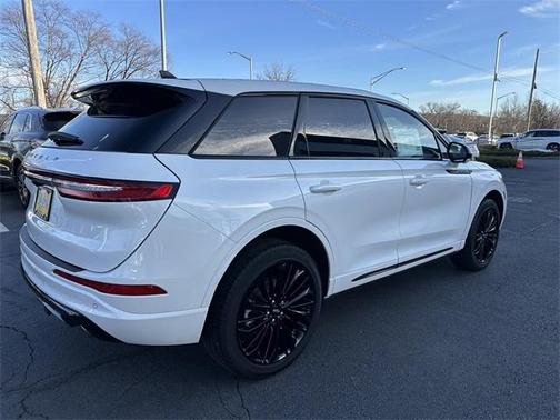 2023 Lincoln Corsair Standard