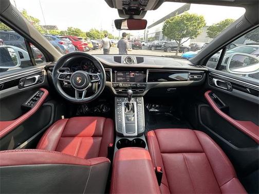 2019 Porsche Macan Base