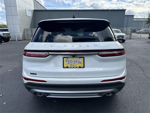 2024 Lincoln Corsair Premiere