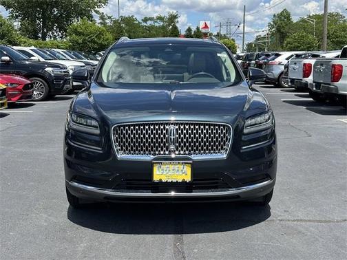 2022 Lincoln Nautilus Reserve