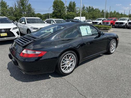 2005 Porsche 911 Carrera