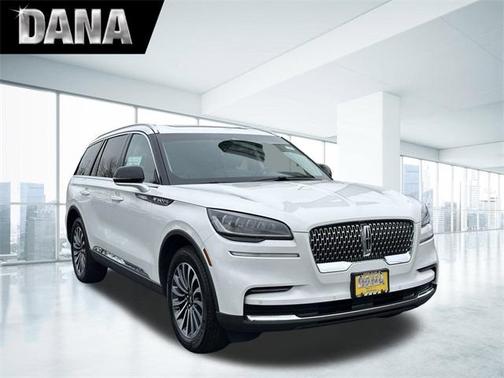 2023 Lincoln Aviator Standard AWD