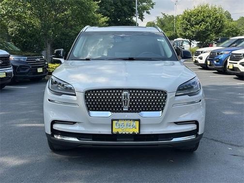 2023 Lincoln Aviator Standard AWD